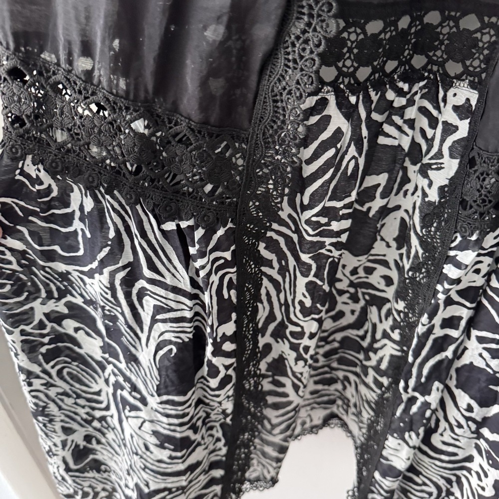 Elan Kimono Maxi Duster Black Print Lace Sheer Boho Festival Whimsygoth Sz M - Picture 3 of 11